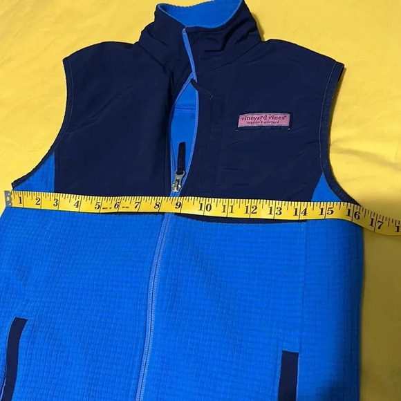 Vineyard Vines navy/blue women’s vest size M (runs small)😊 - Picture 8 of 10